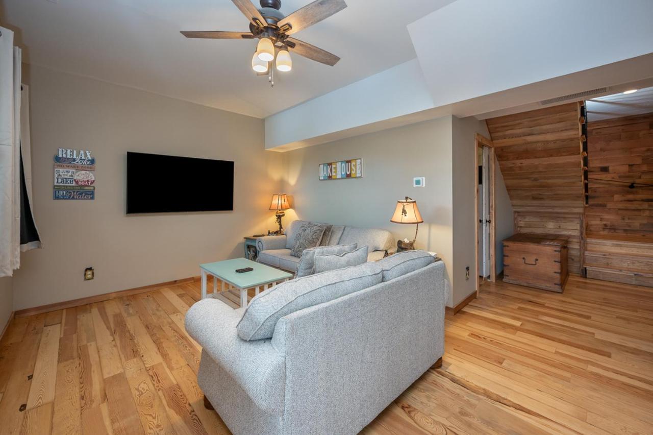 Russell'S Fort At White Oak Point: Historical Cabin On Lake Lure, Luxury, Direct Lake Access! Vila Exterior foto
