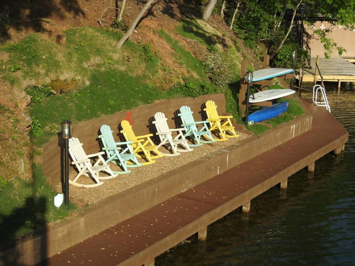 Russell'S Fort At White Oak Point: Historical Cabin On Lake Lure, Luxury, Direct Lake Access! Vila Exterior foto