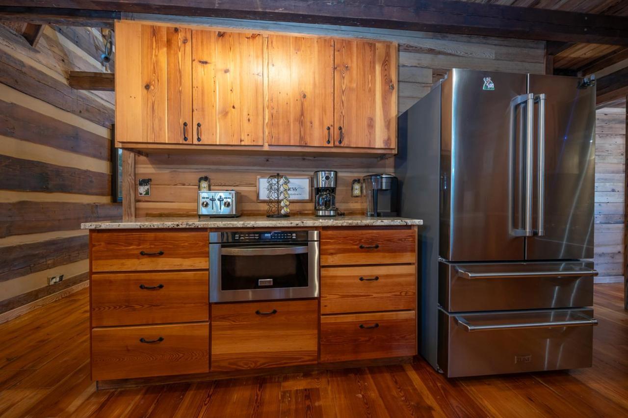 Russell'S Fort At White Oak Point: Historical Cabin On Lake Lure, Luxury, Direct Lake Access! Vila Exterior foto