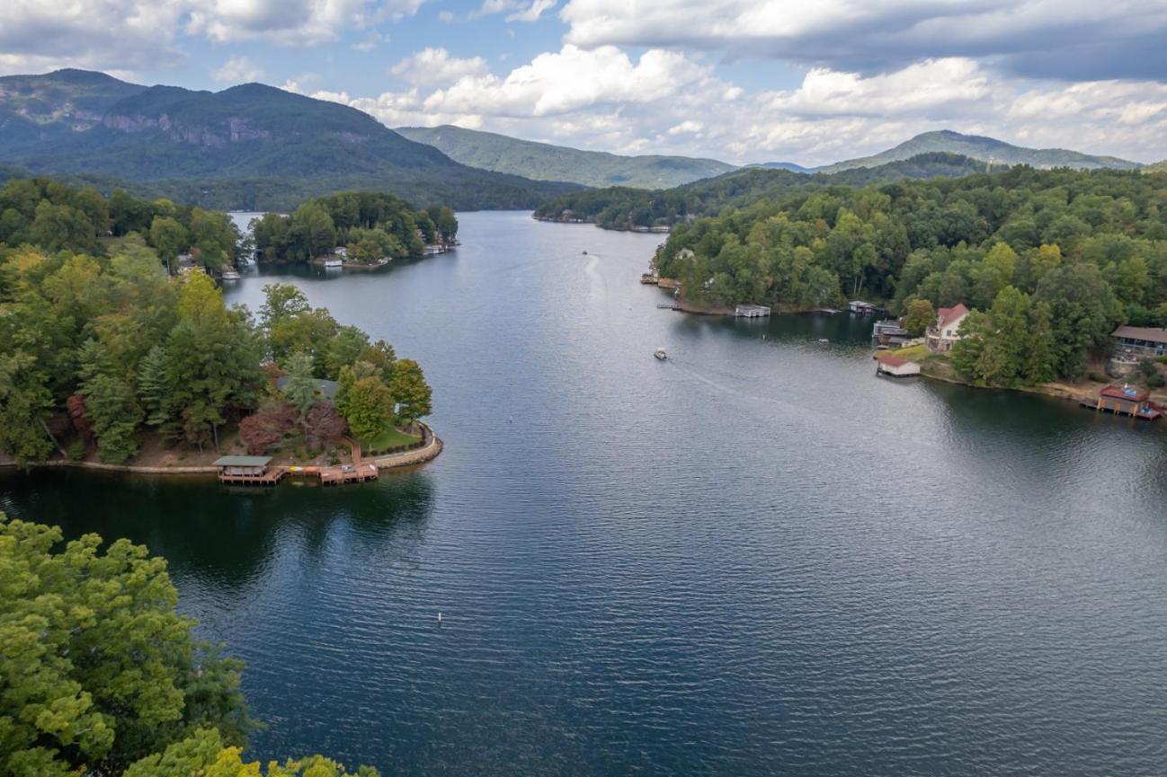 Russell'S Fort At White Oak Point: Historical Cabin On Lake Lure, Luxury, Direct Lake Access! Vila Exterior foto